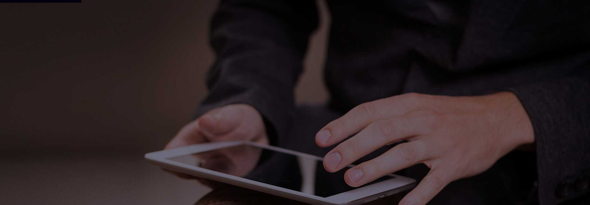 安庆浩轩网络，8年专注高端网站定制服务